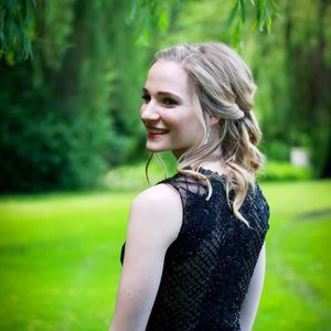 Meet your Posher, Kora